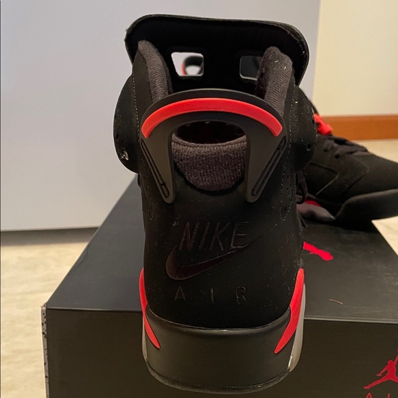 Nike Air Jordan 6 Retro size 10 men’s - Picture 4 of 16